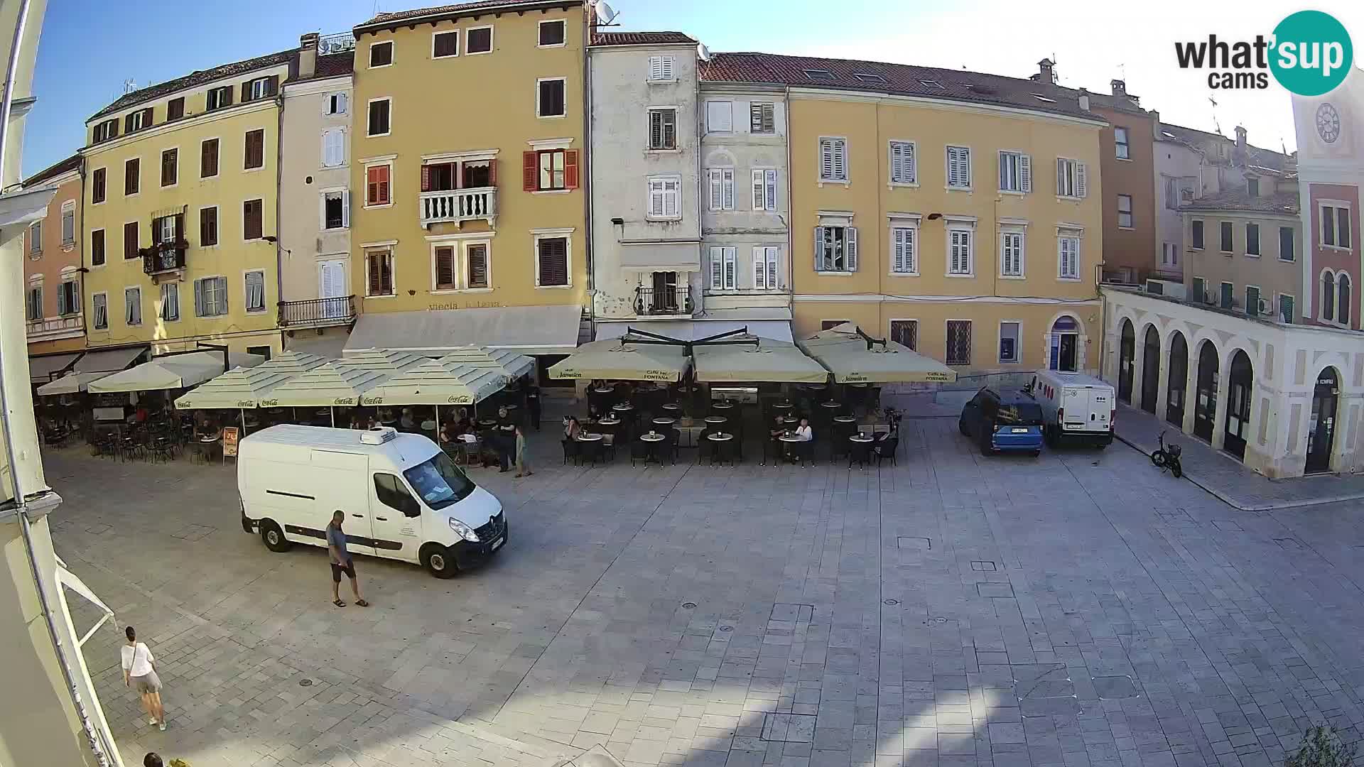Spletna kamera Rovinj Center – Glavni trg