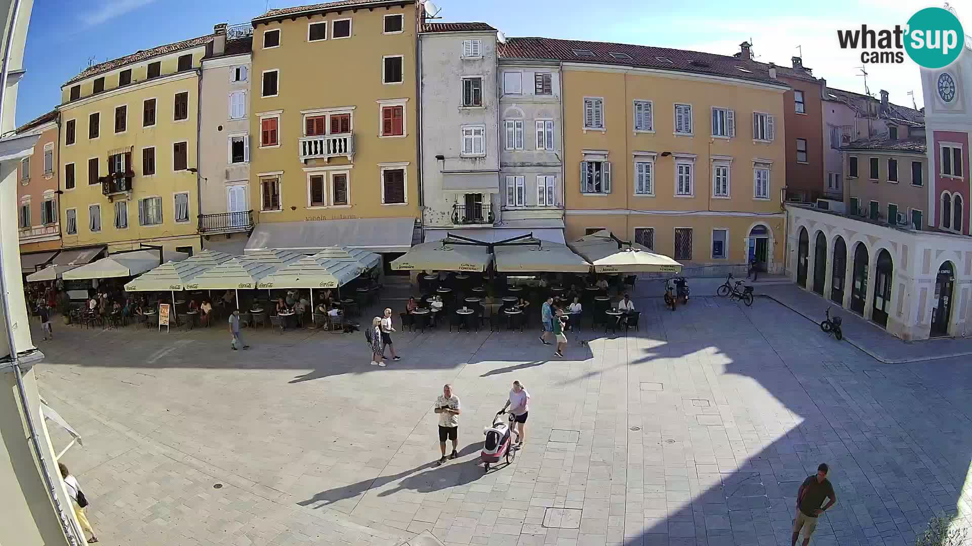 Spletna kamera Rovinj Center – Glavni trg
