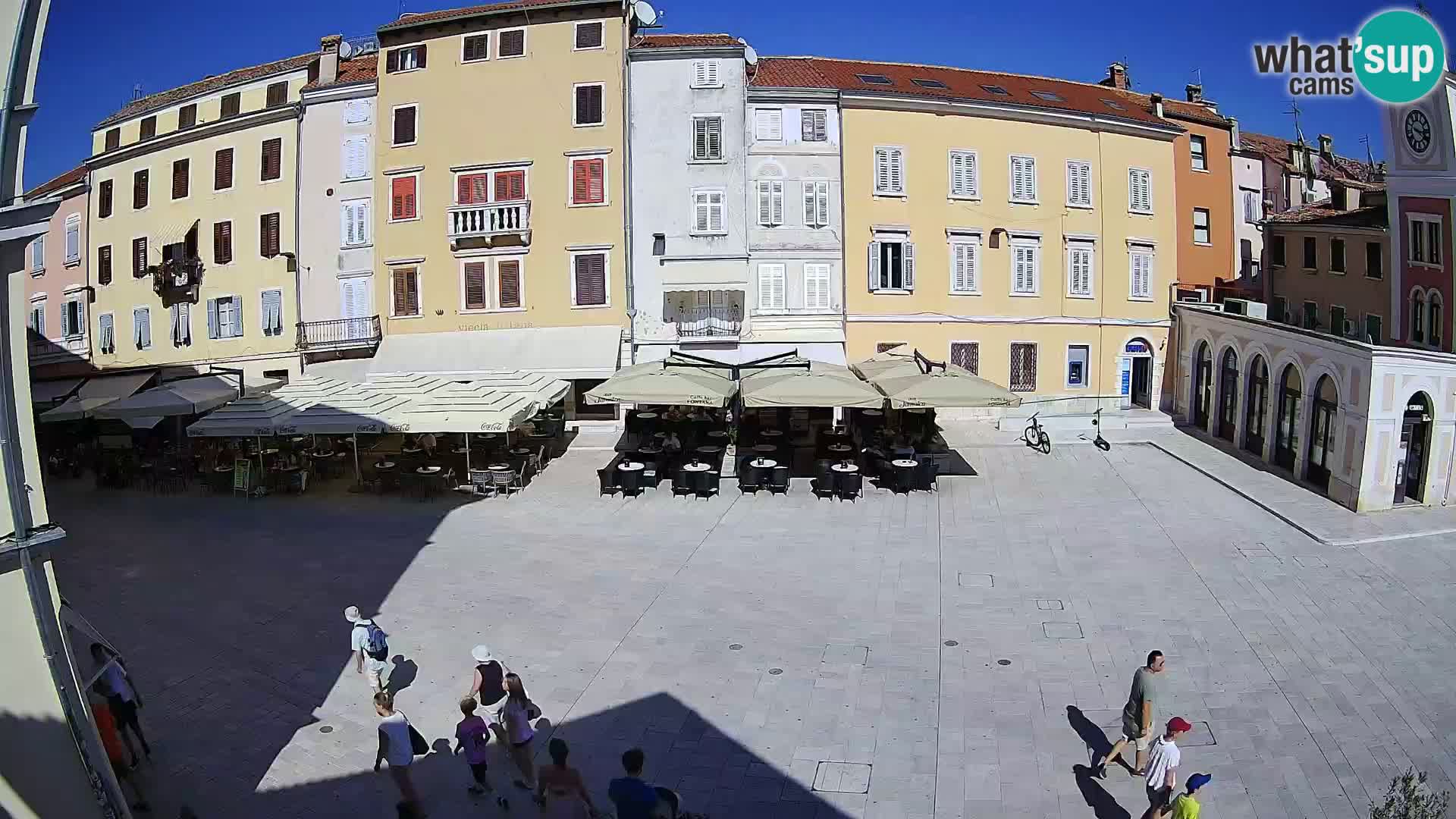 Spletna kamera Rovinj Center – Glavni trg