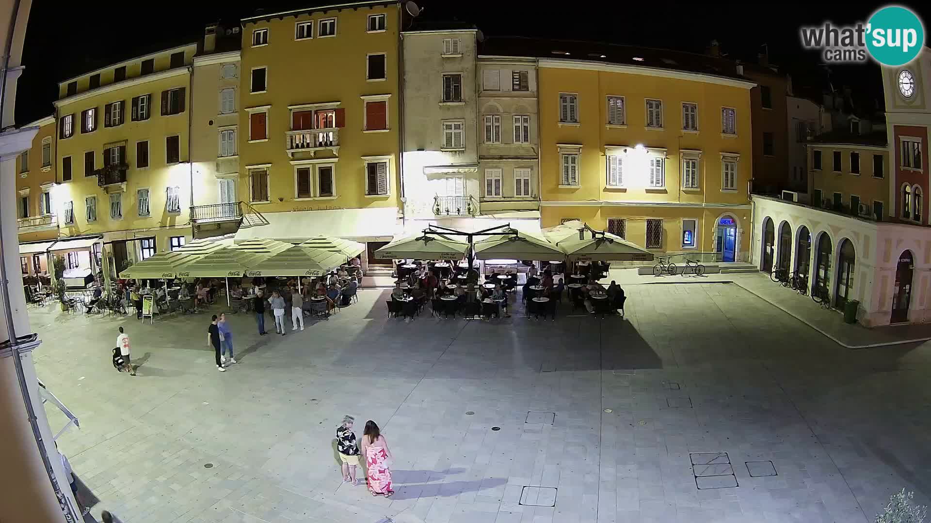 Spletna kamera Rovinj Center – Glavni trg