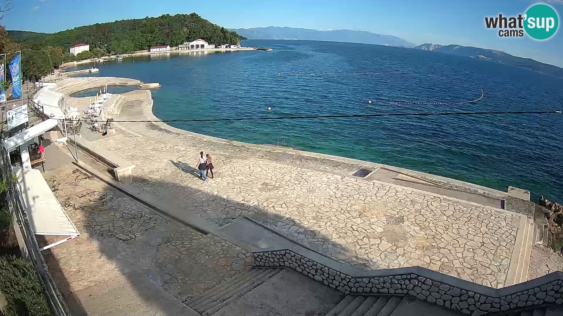 Selce – beach – Diving center