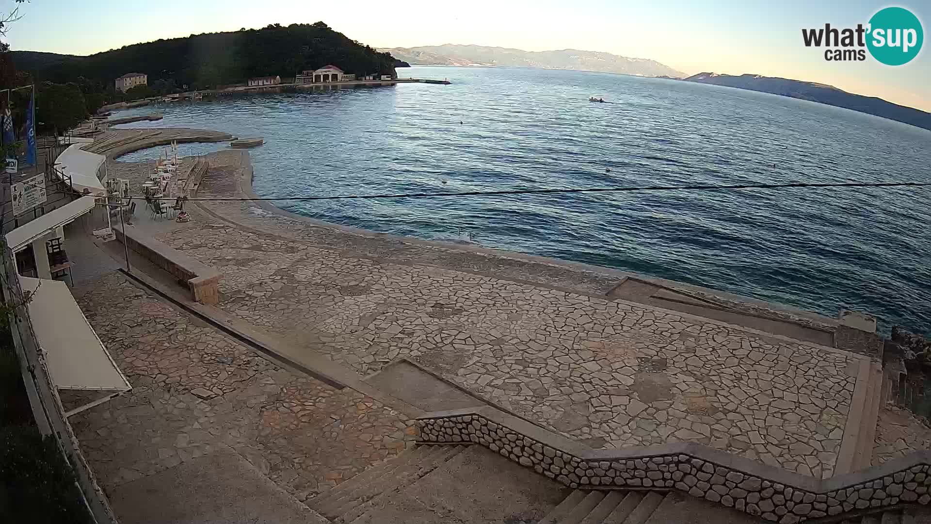 Selce – beach – Diving center