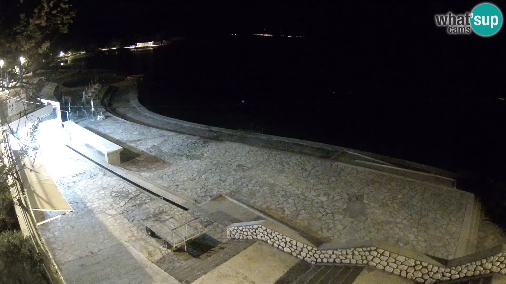 Selce – beach – Diving center