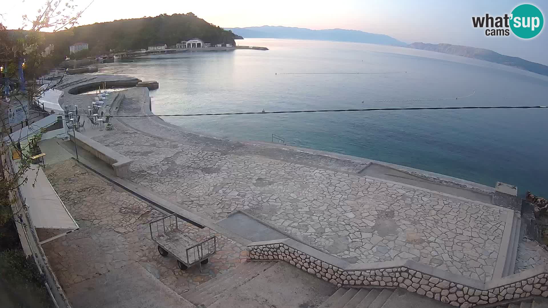 Selce – beach – Diving center