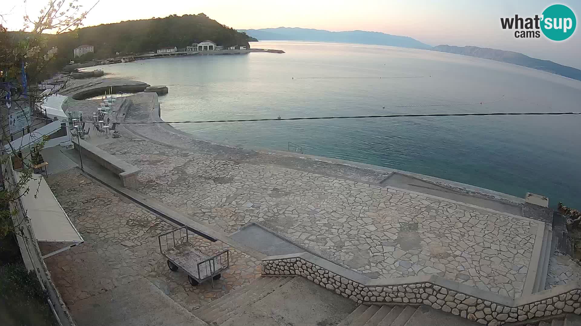 Selce – beach – Diving center