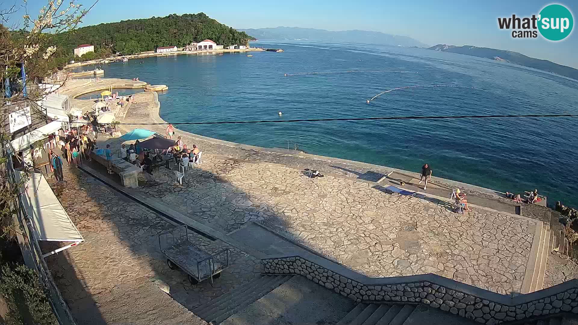 Selce – beach – Diving center
