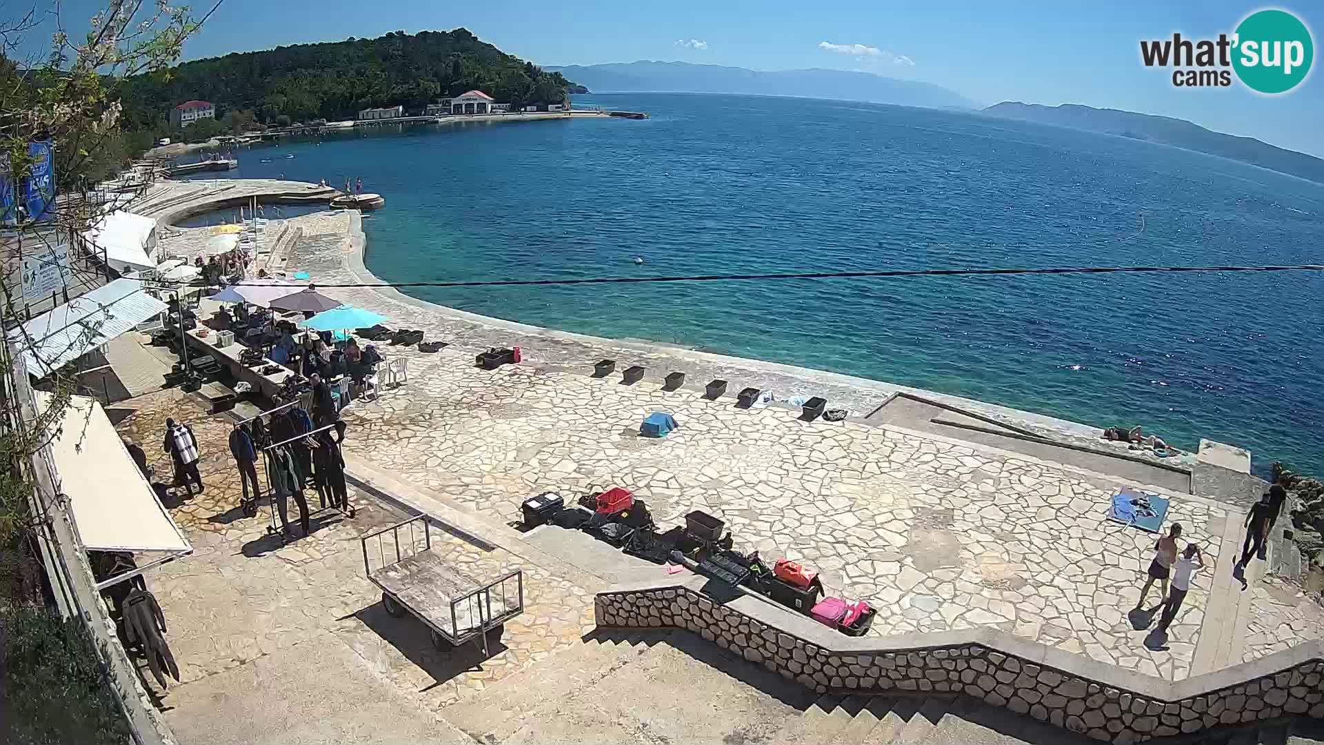 Selce – beach – Diving center