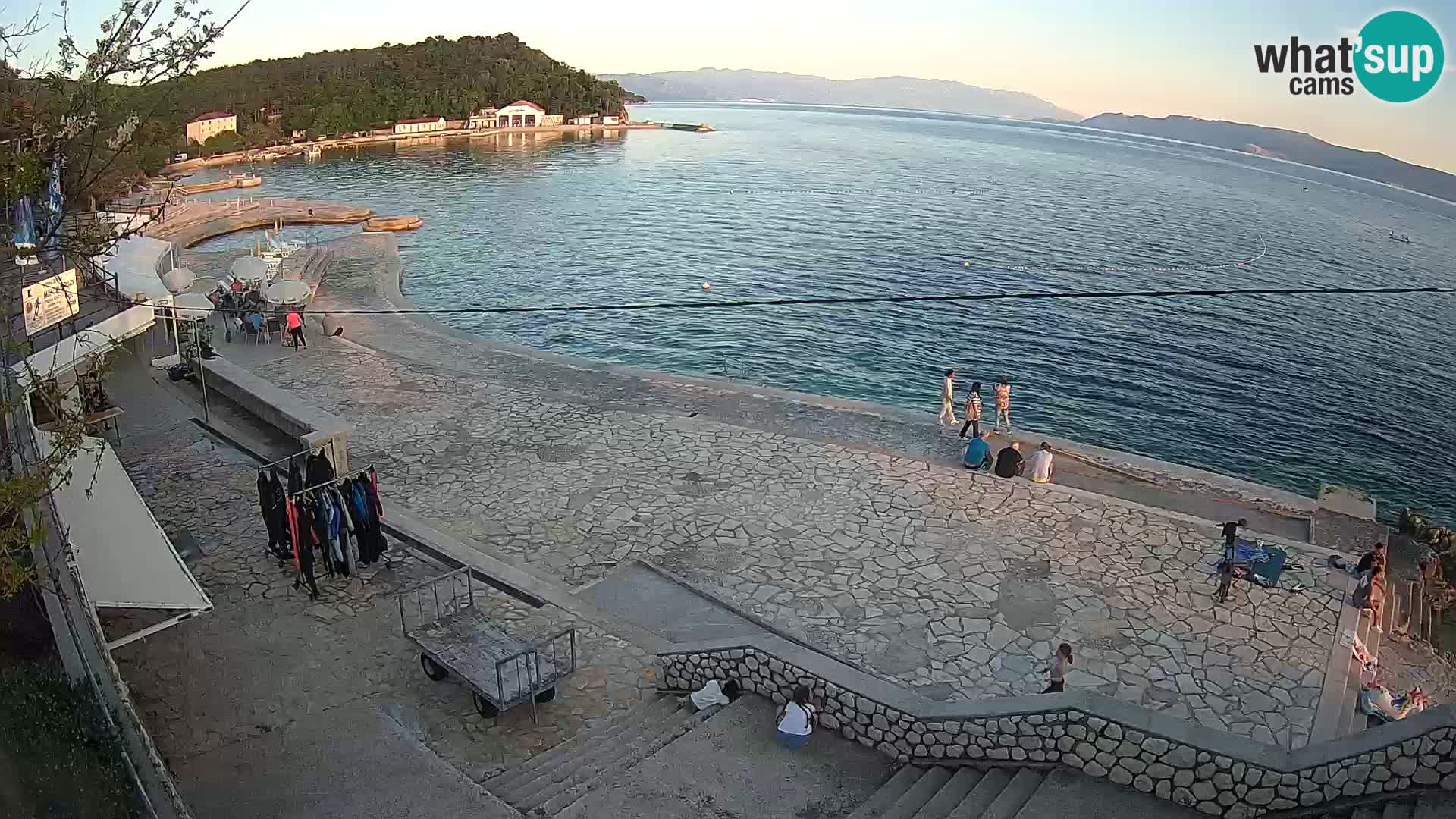 Selce – beach – Diving center