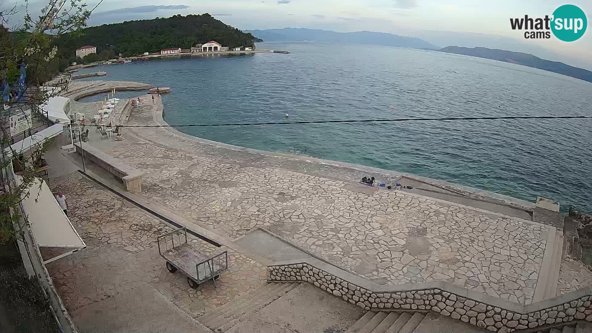 Selce – beach – Diving center
