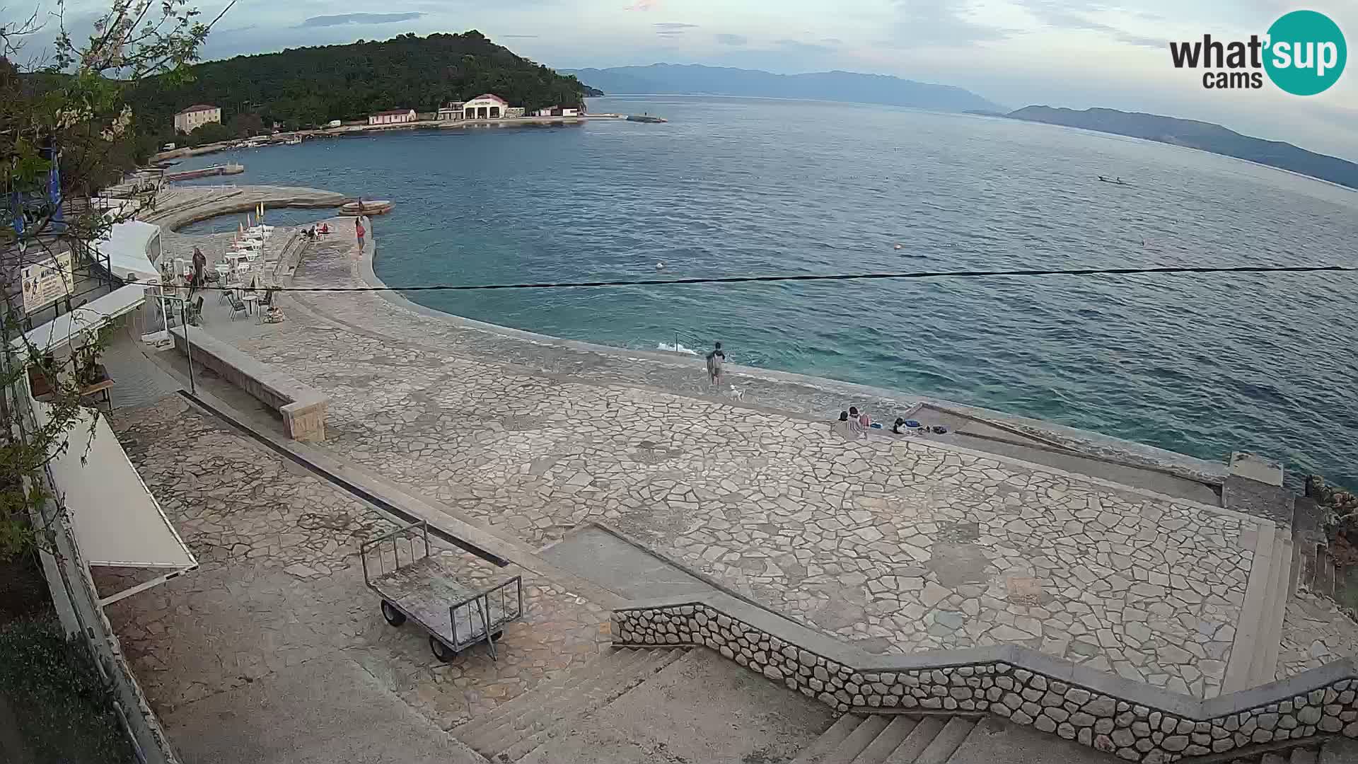 Selce – beach – Diving center