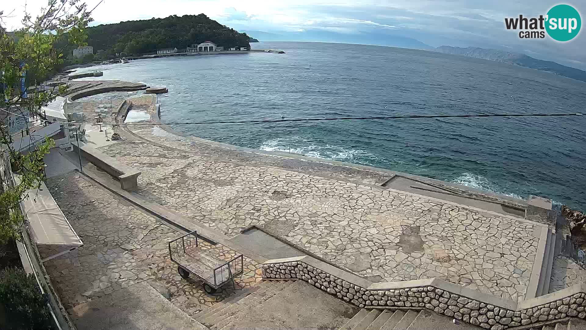 Selce – beach – Diving center