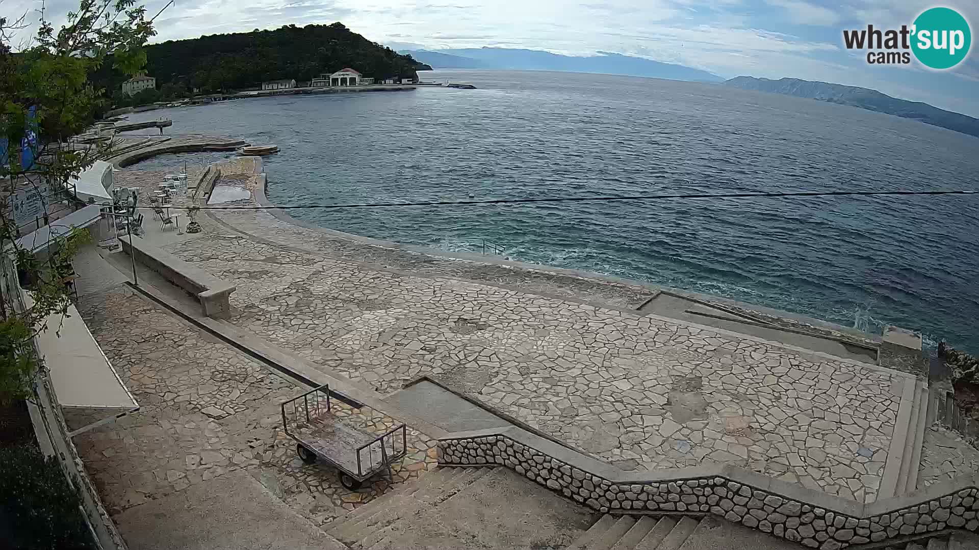 Selce – beach – Diving center