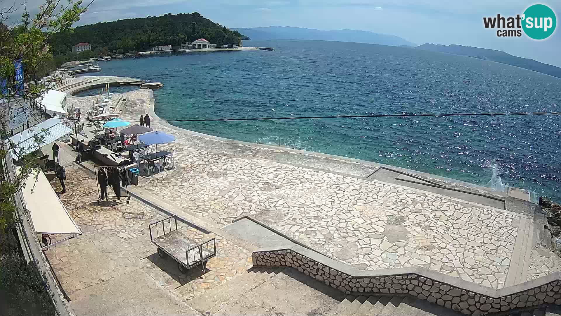 Selce – beach – Diving center