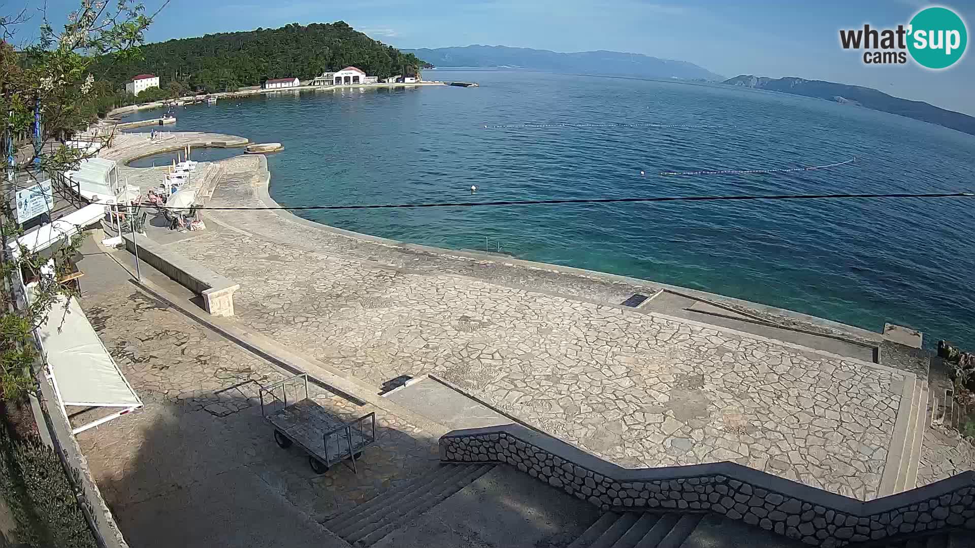 Selce – beach – Diving center