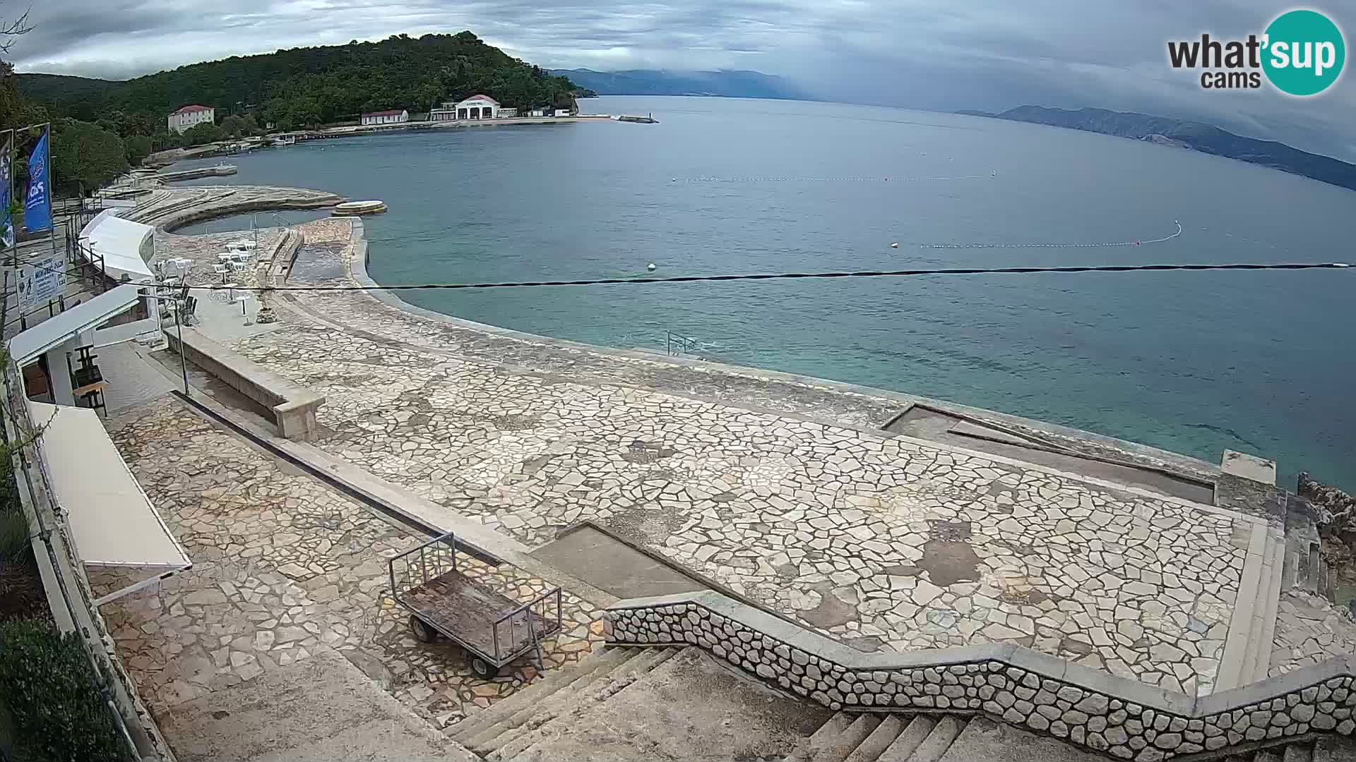 Selce – beach – Diving center