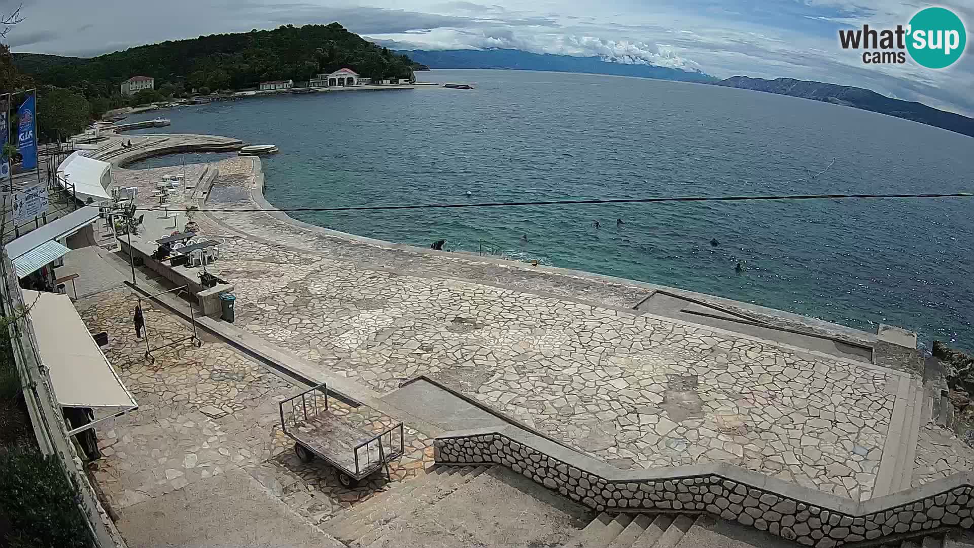 Selce – beach – Diving center