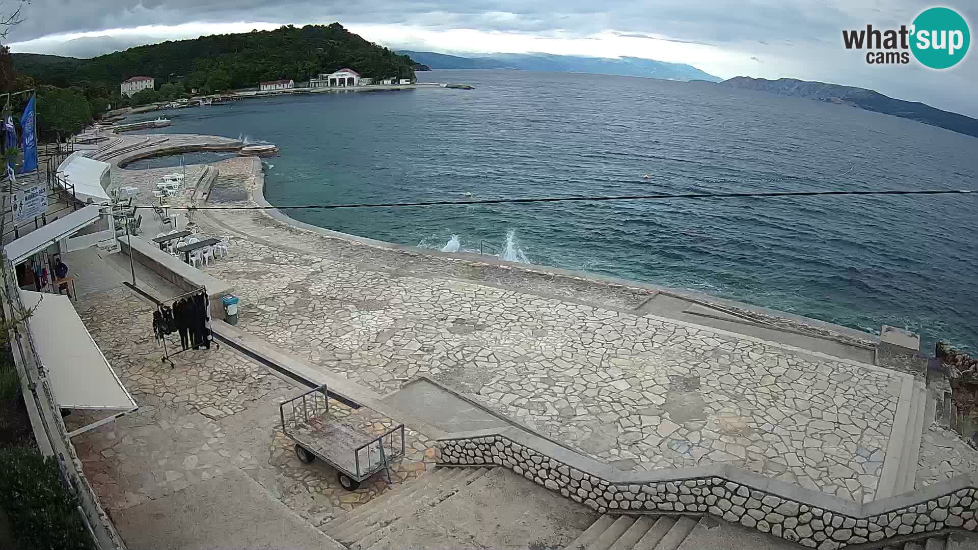 Selce – beach – Diving center