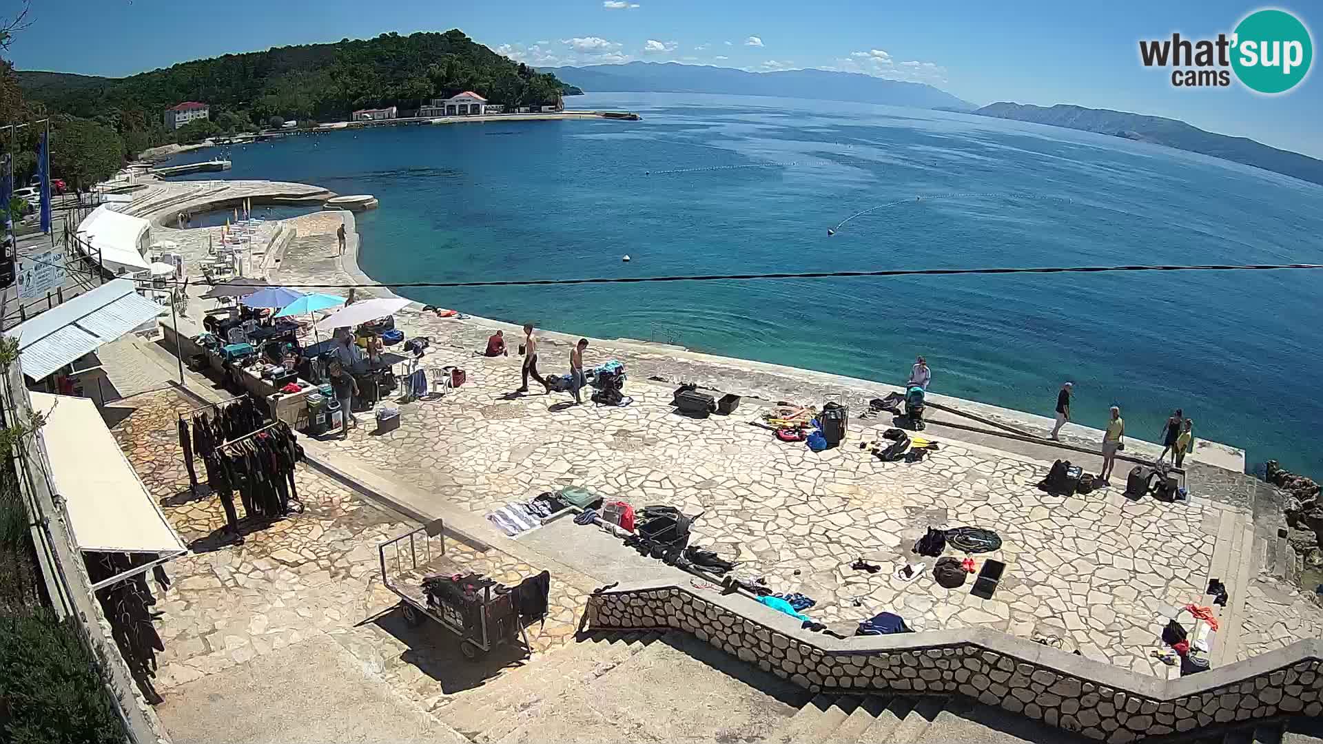 Selce – beach – Diving center
