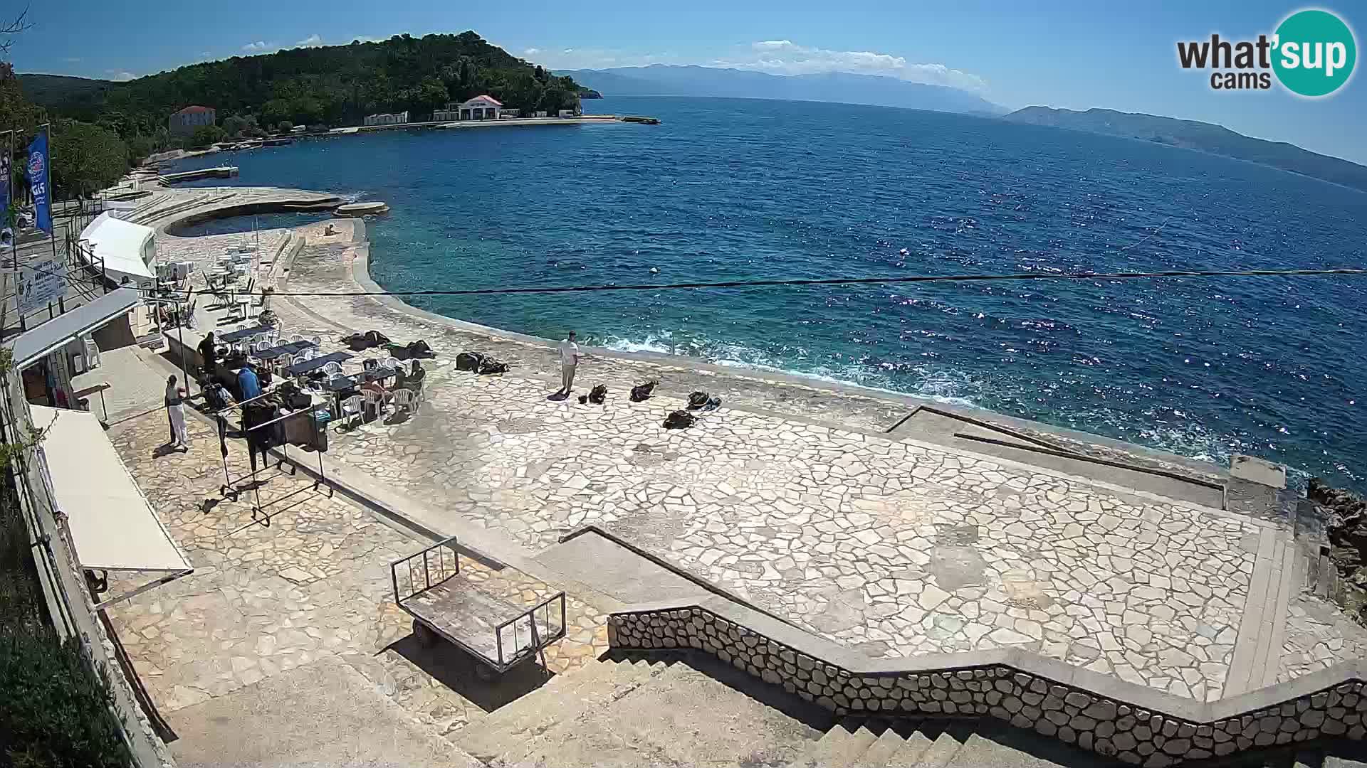 Selce – beach – Diving center