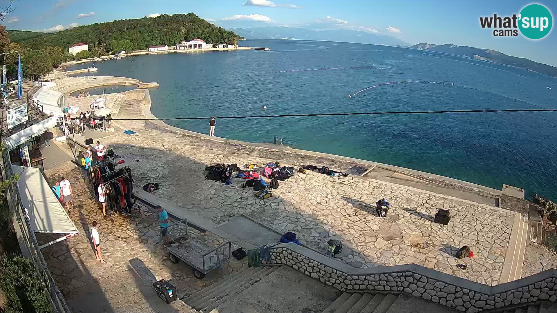 Selce – beach – Diving center