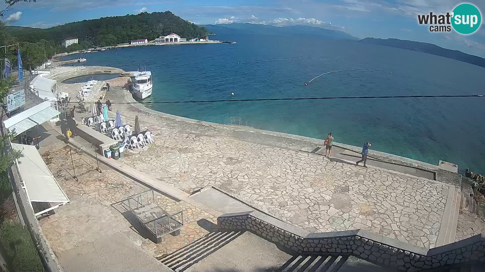 Selce – beach – Diving center