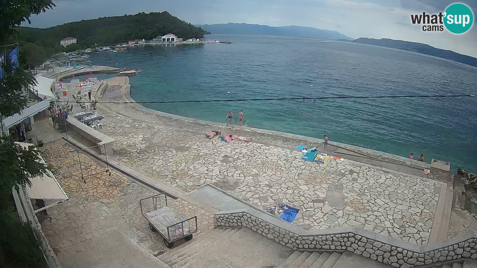 Selce – beach – Diving center