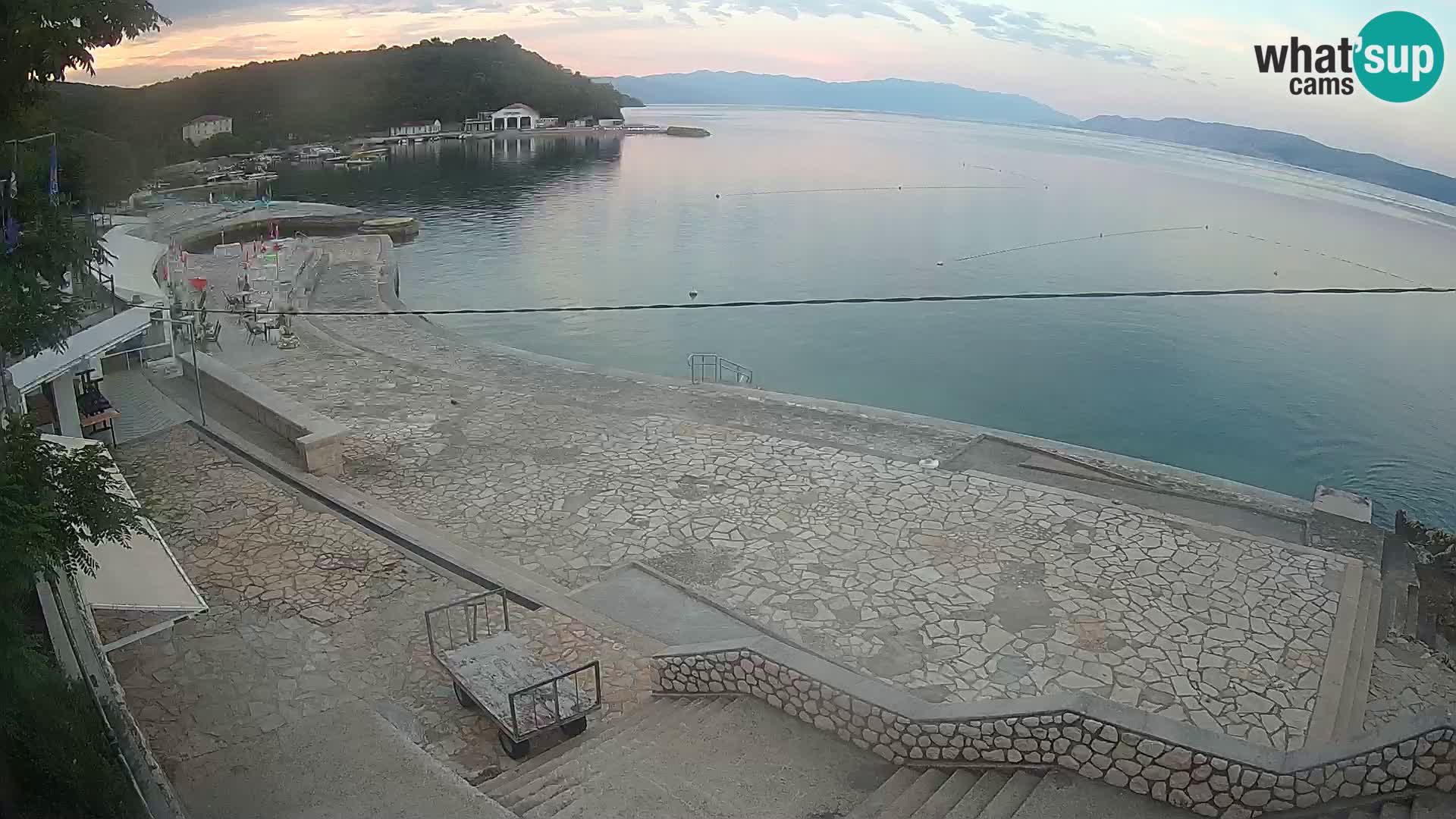 Selce – beach – Diving center