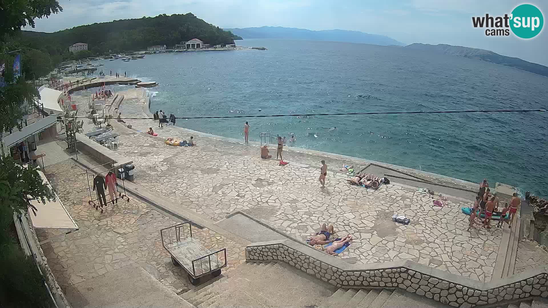 Selce – beach – Diving center