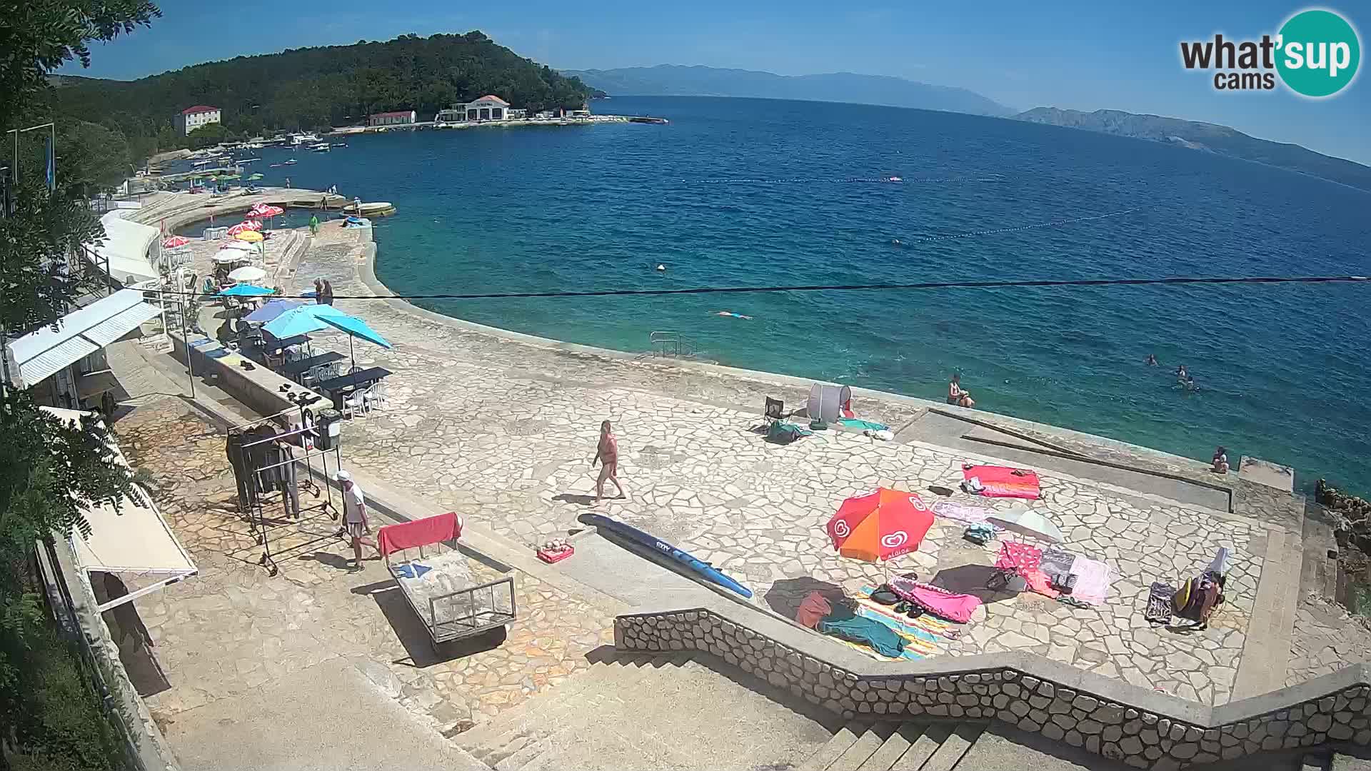 Selce – beach – Diving center