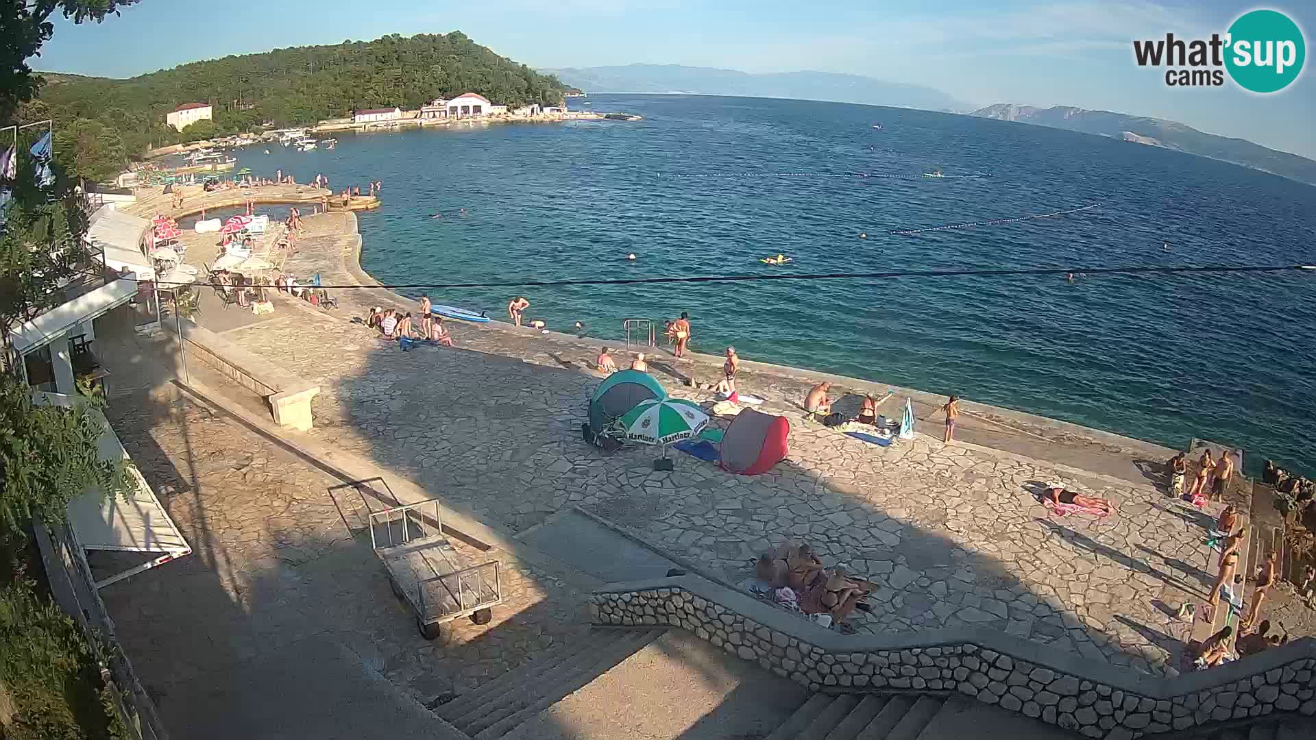 Selce – beach – Diving center
