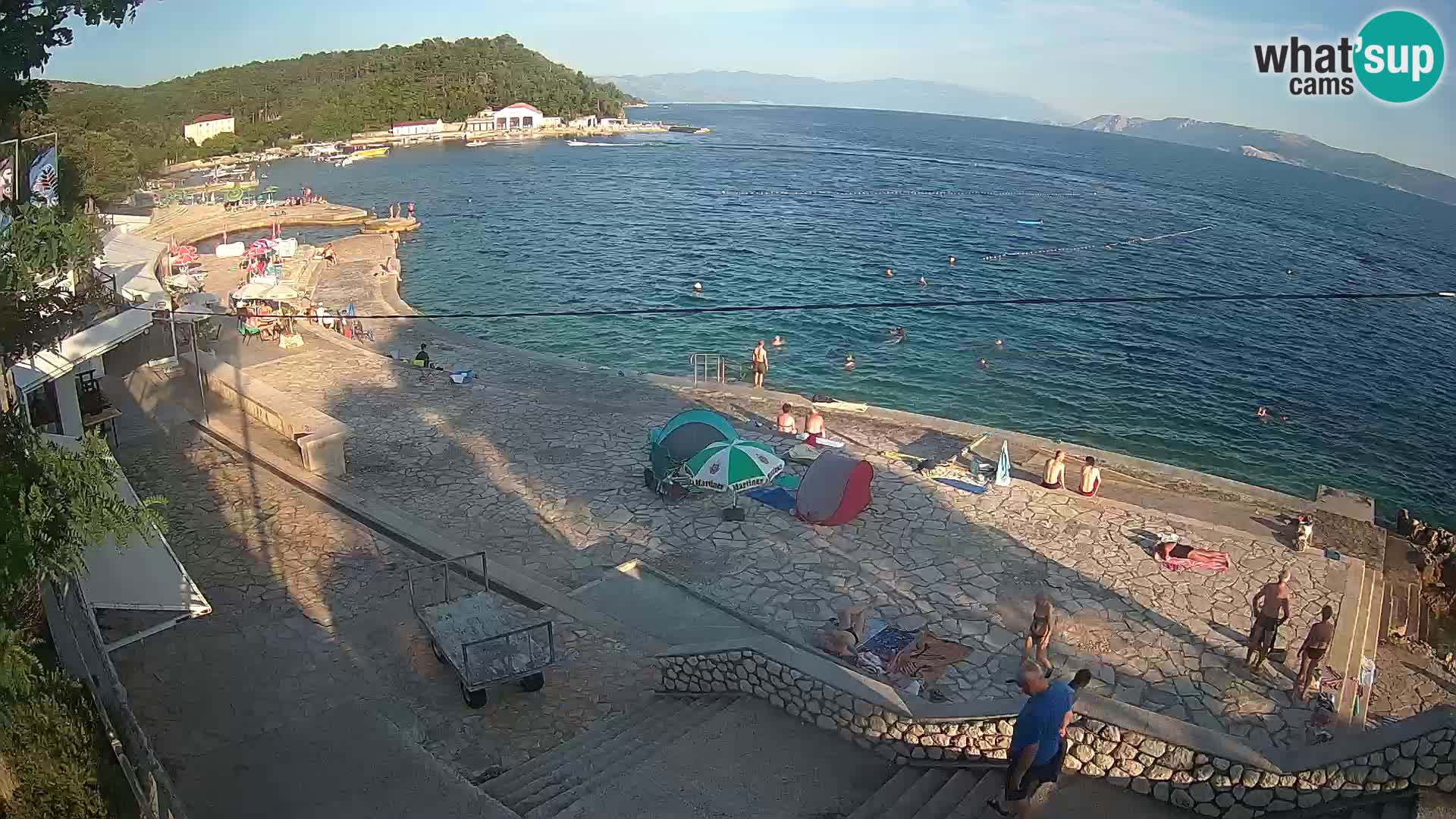 Selce – beach – Diving center