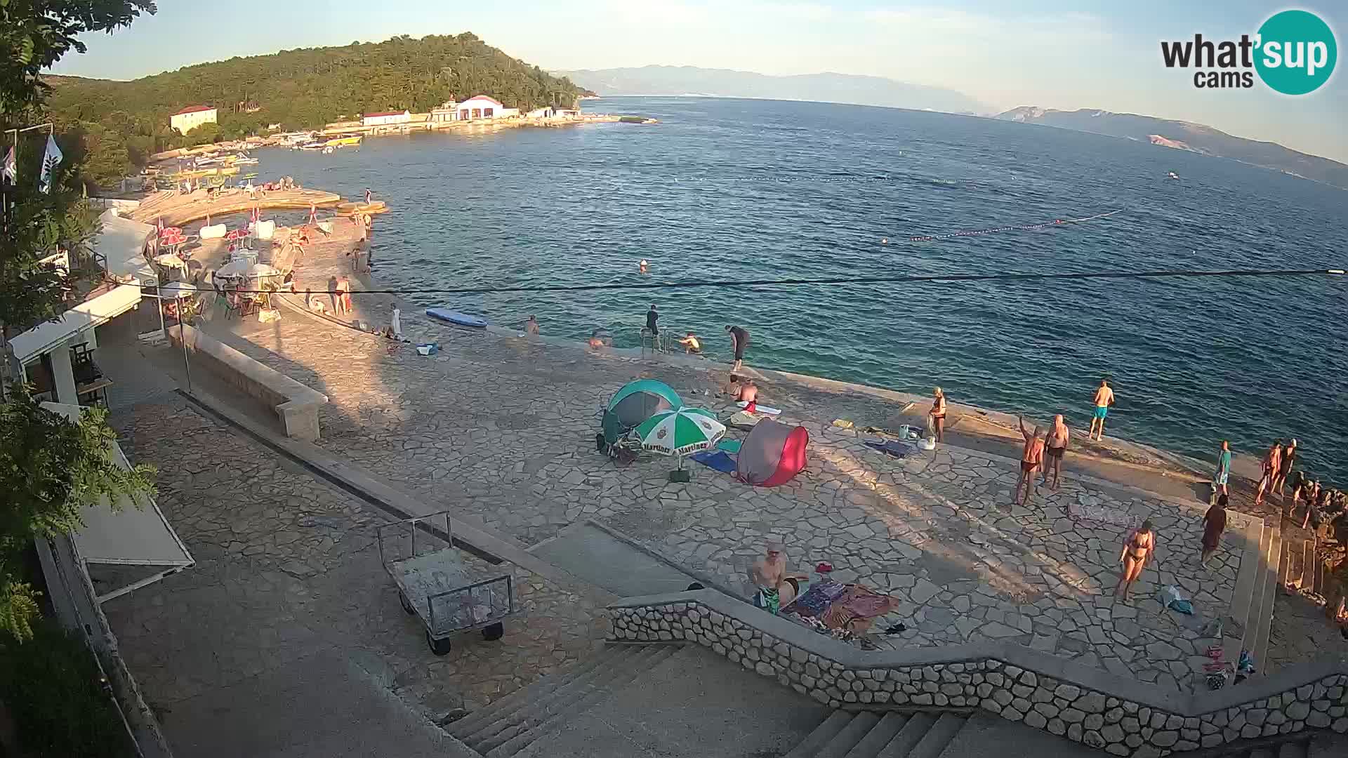 Selce – beach – Diving center