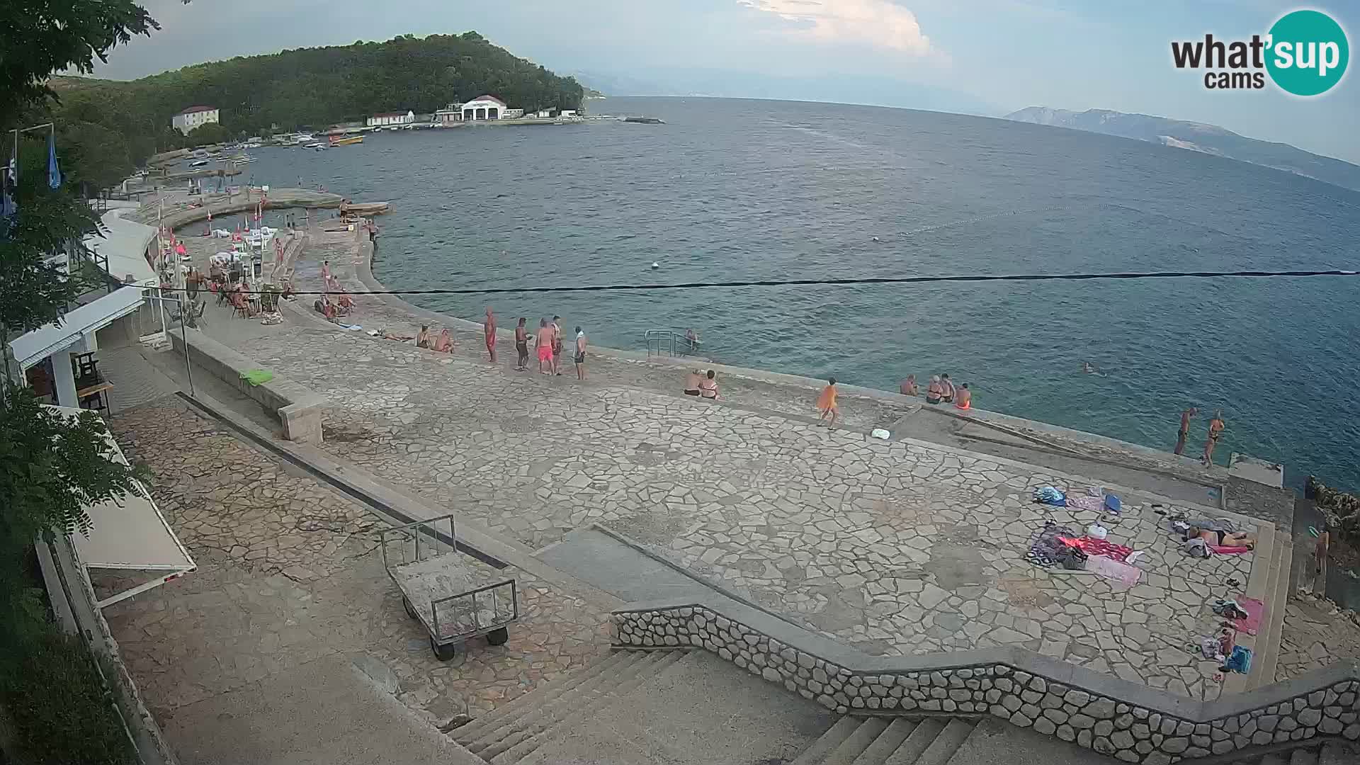 Selce – beach – Diving center