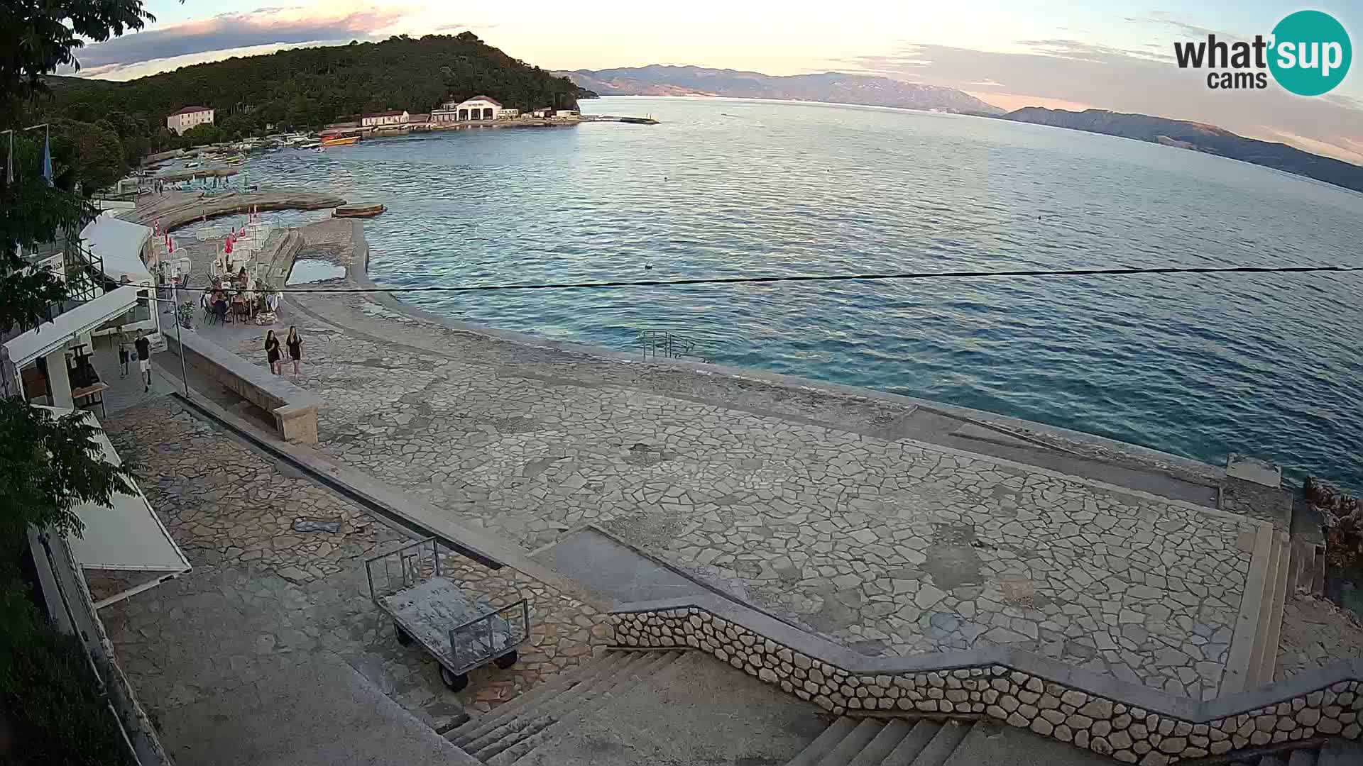 Selce – beach – Diving center