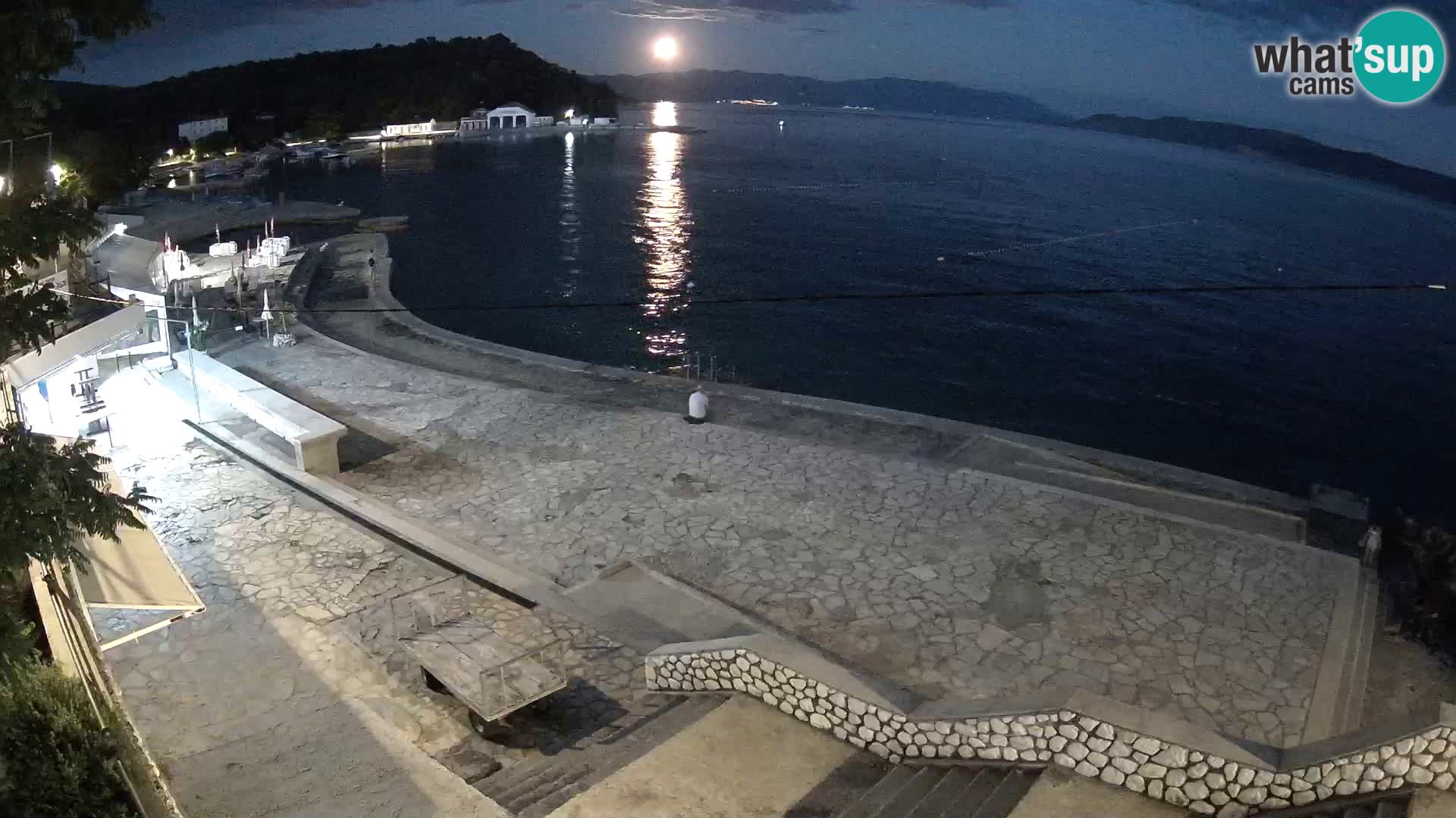 Selce – beach – Diving center