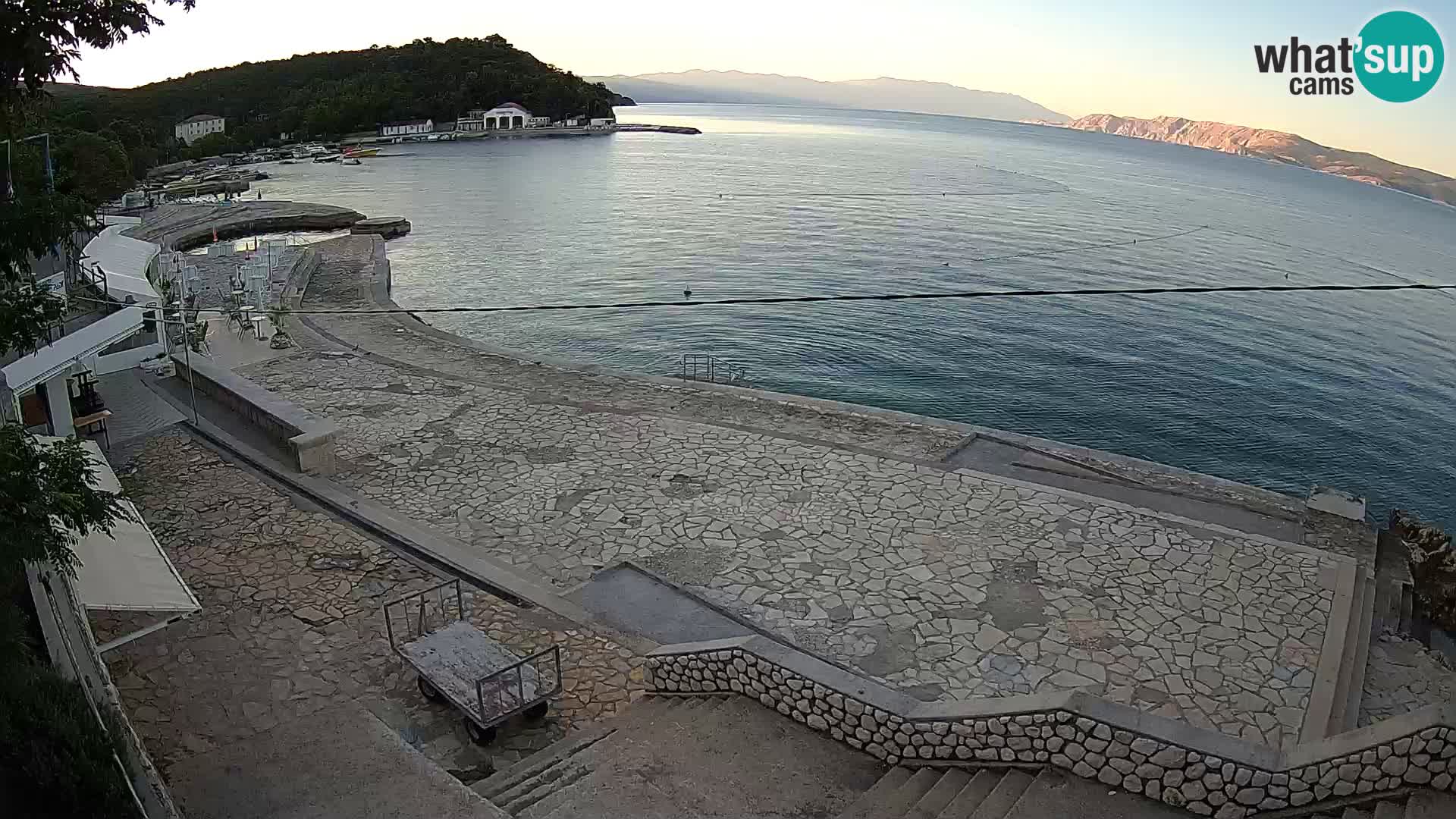 Selce – beach – Diving center