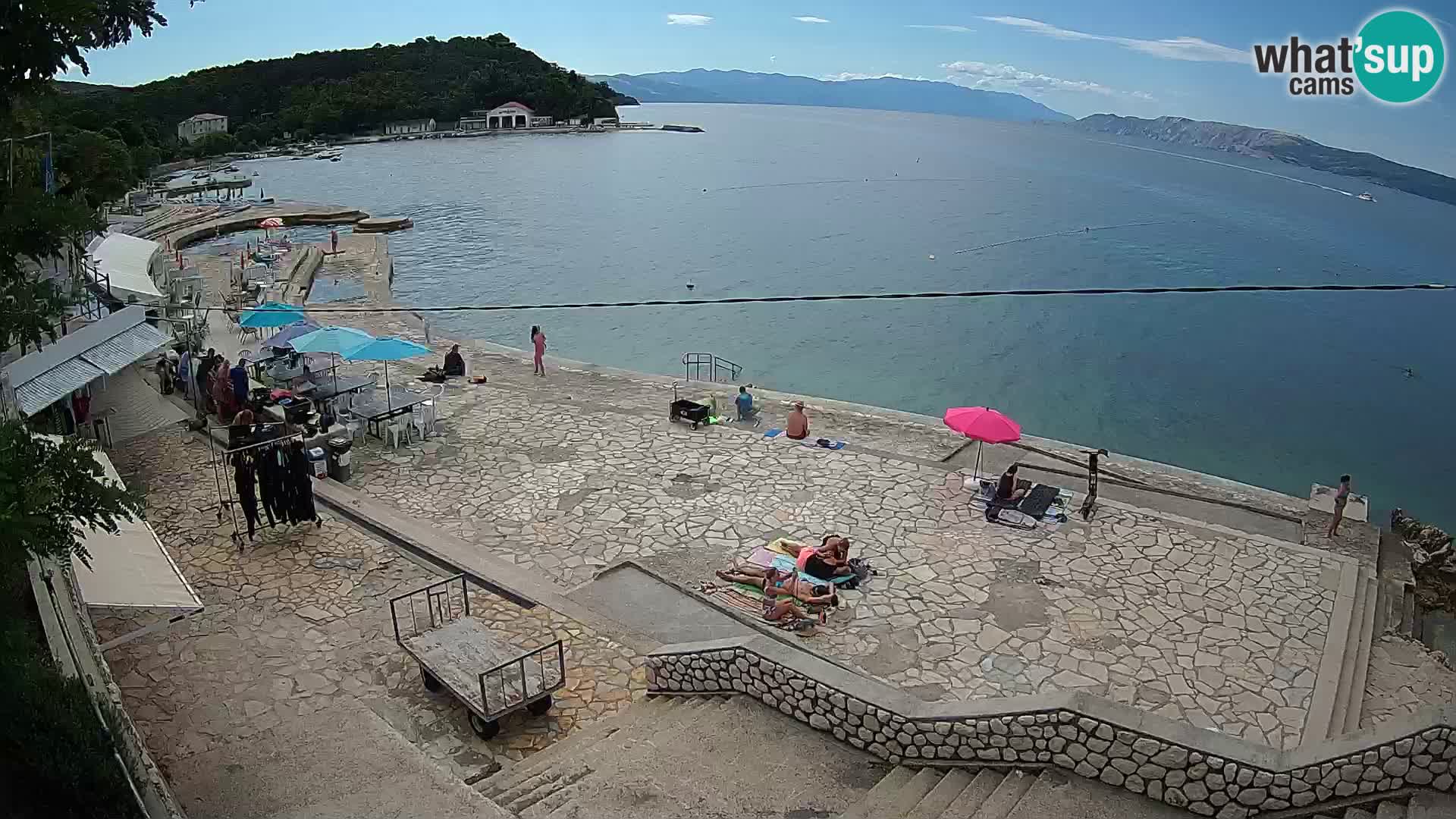 Selce – beach – Diving center