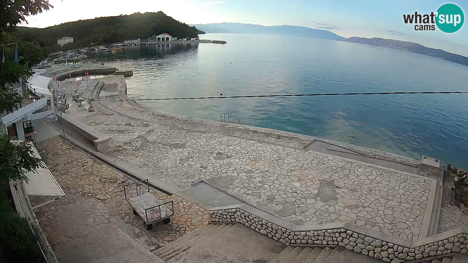 Selce – beach – Diving center