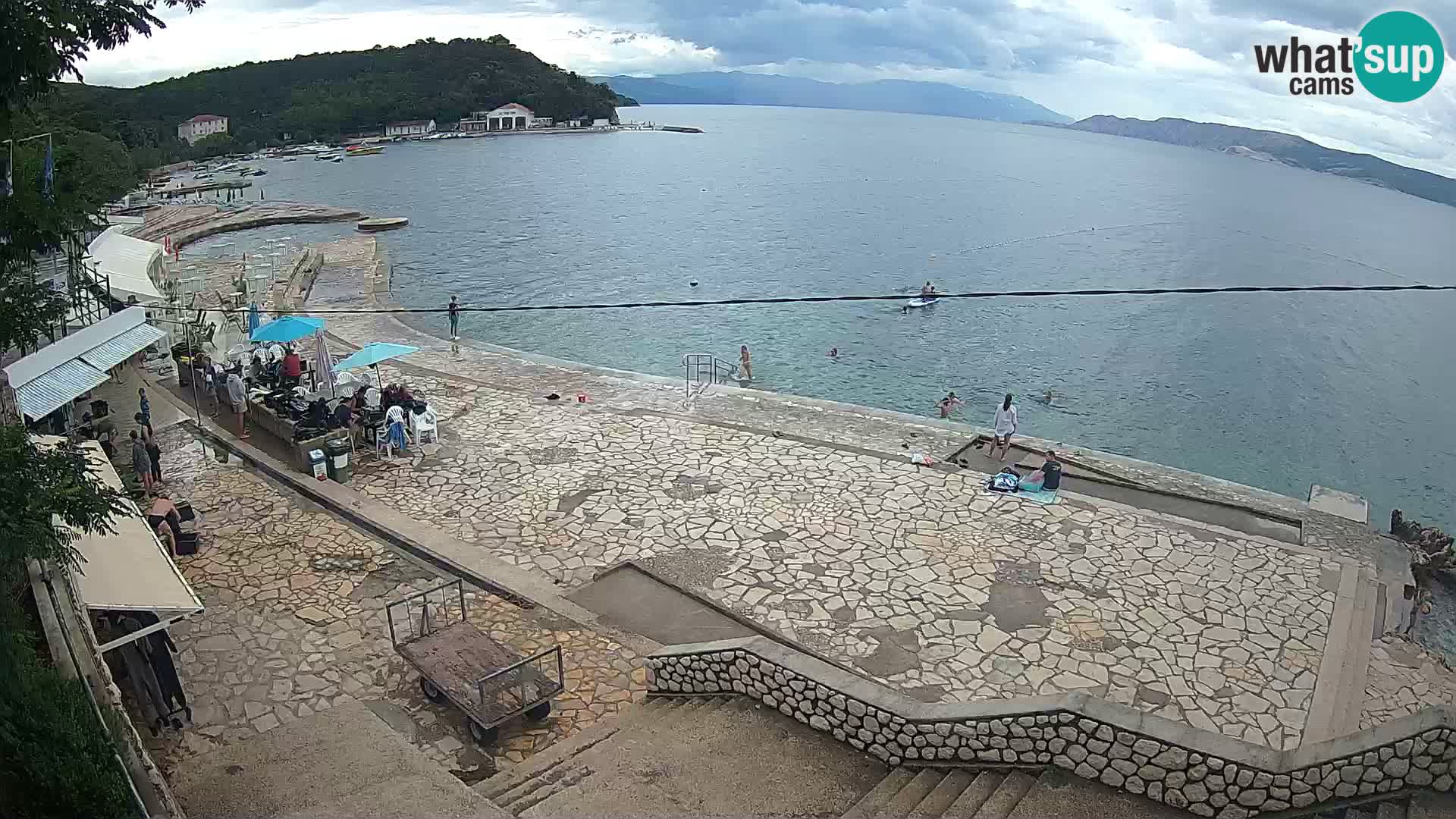 Selce – beach – Diving center