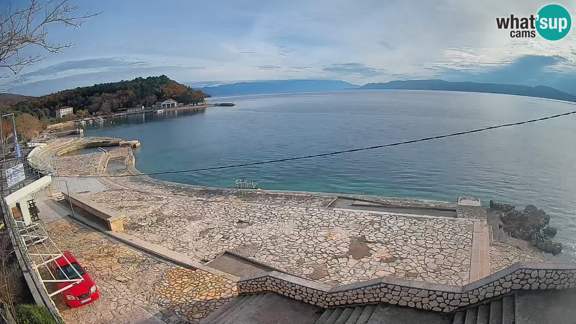 Selce – beach – Diving center