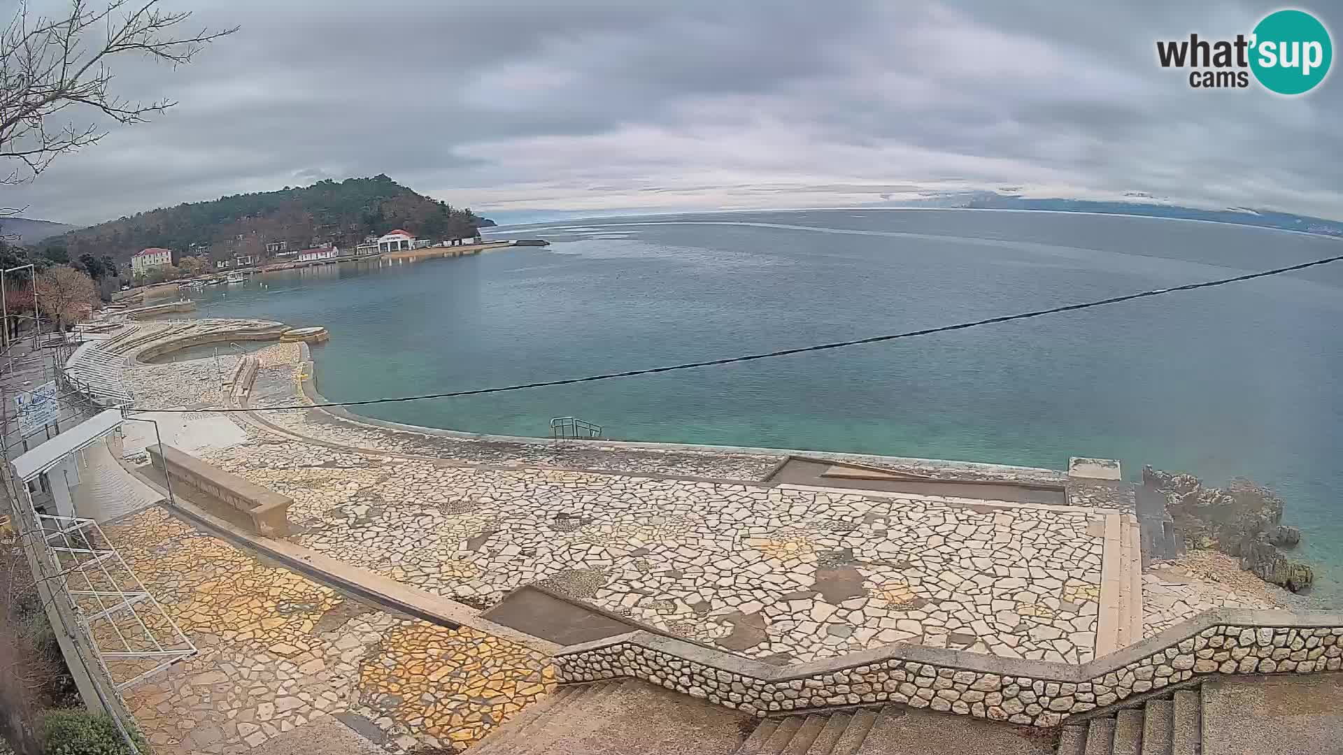 Selce – beach – Diving center