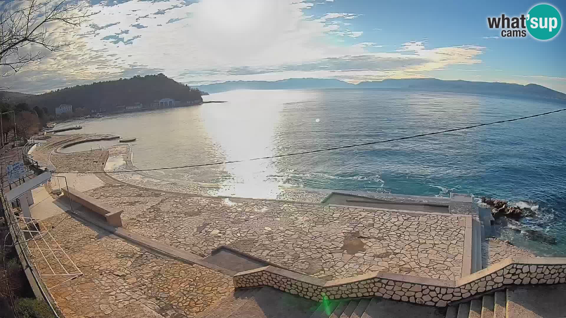 Selce – beach – Diving center