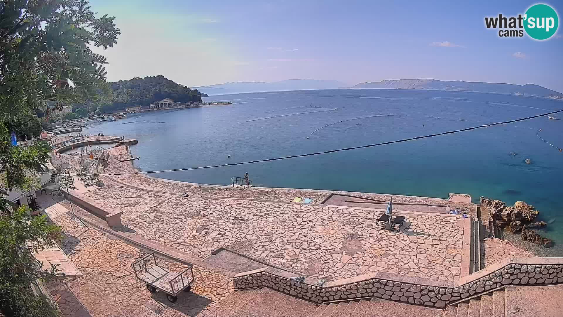 Selce – beach – Diving center