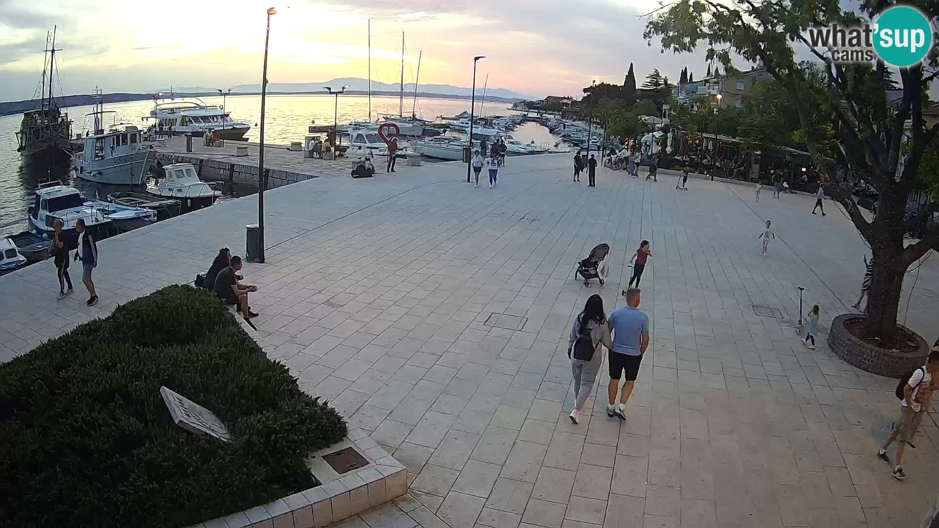 Livecam Selce – main square