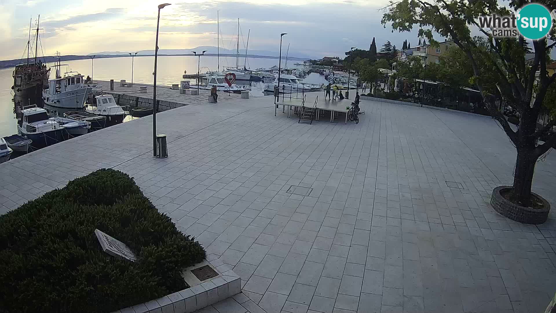 Kamera v živo Selce panorama – Pogled z apartmaja Lela