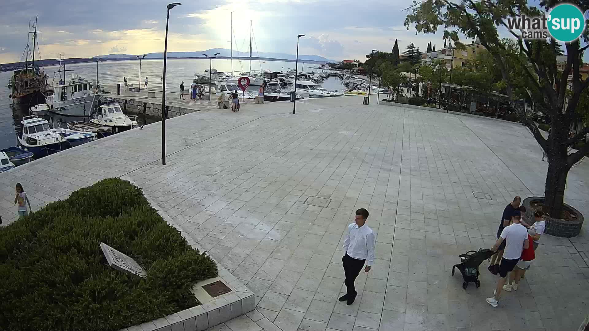 Web kamera Selce panorama – Pogled s apartmana Lela