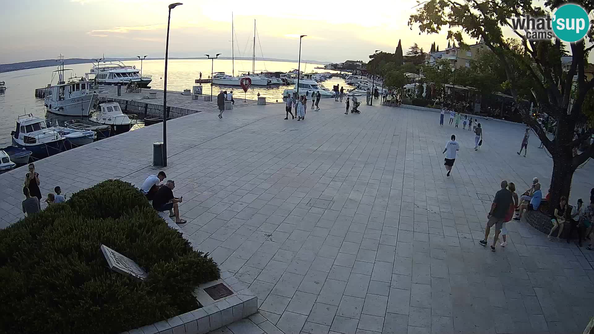Livecam Selce – main square