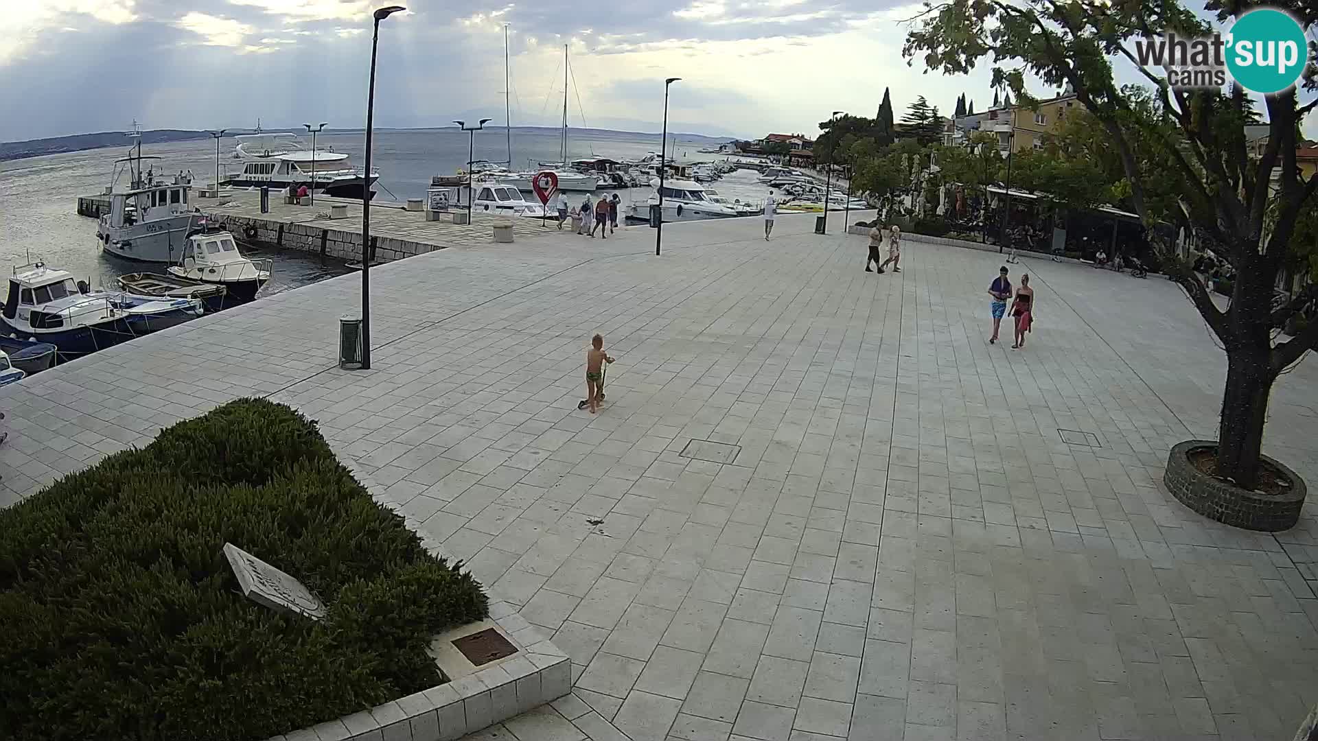 Selce camera en vivo – plaza principal