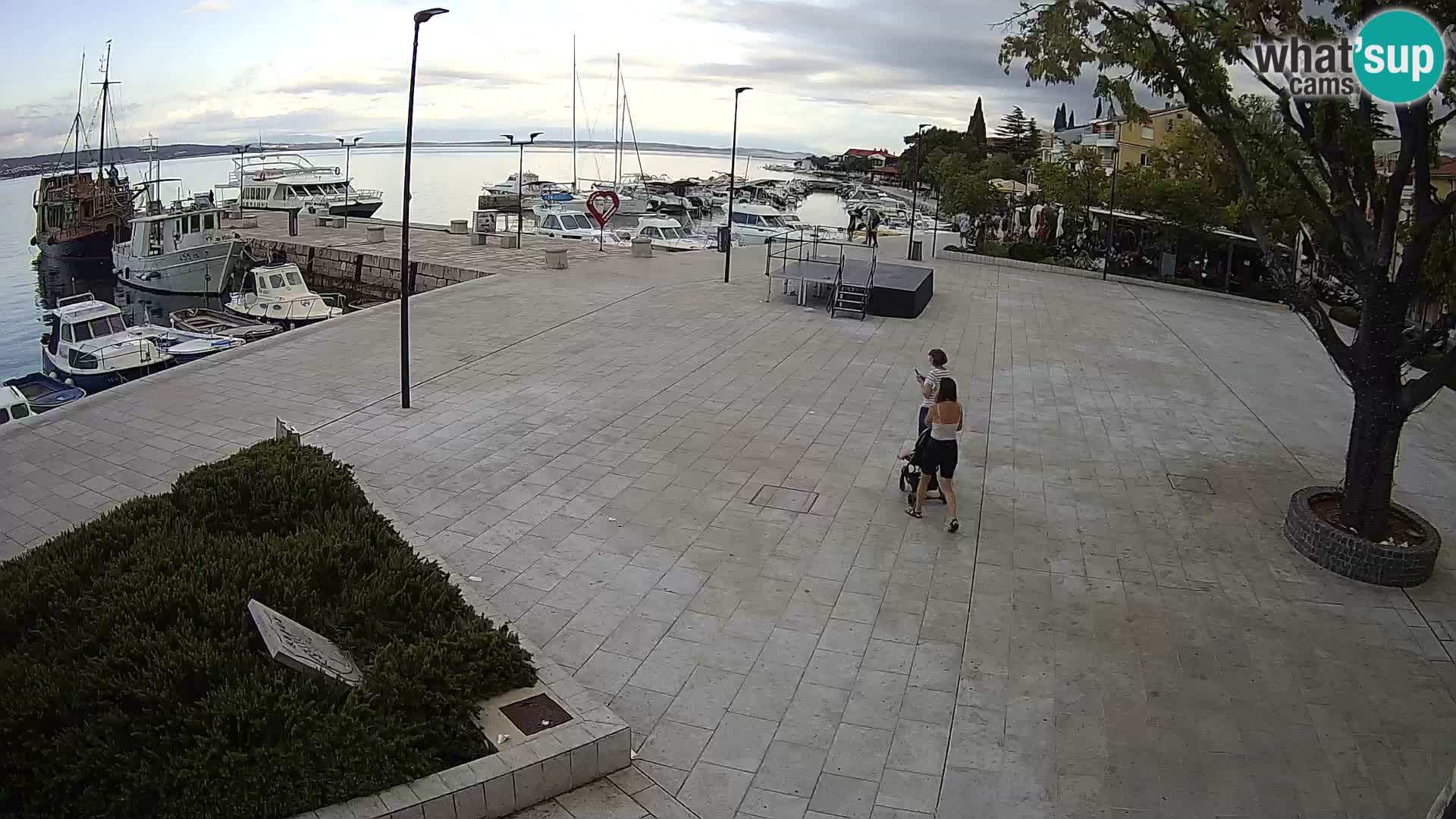 Selce camera en vivo – plaza principal