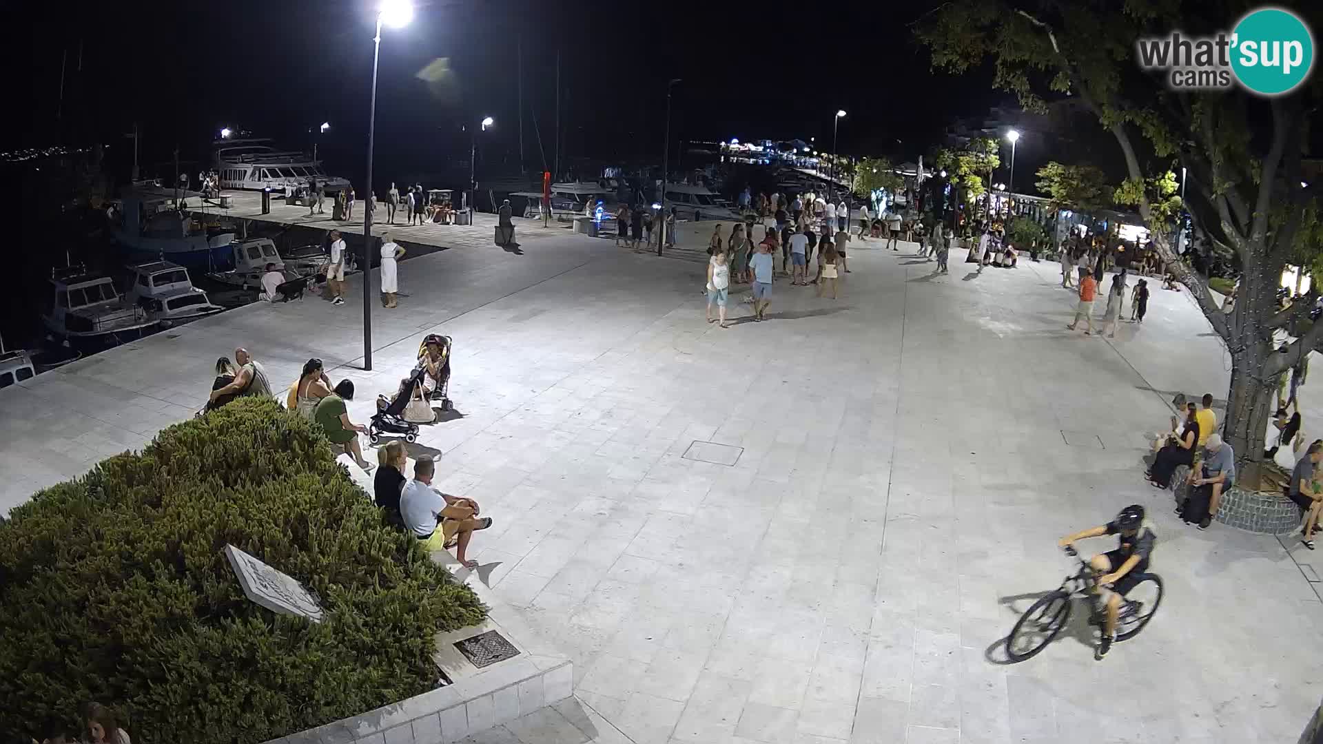 Selce Live webcam – piazza centrale